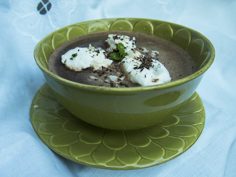 Kuchnia gdańska: zupa czekoladowa z mlekiem